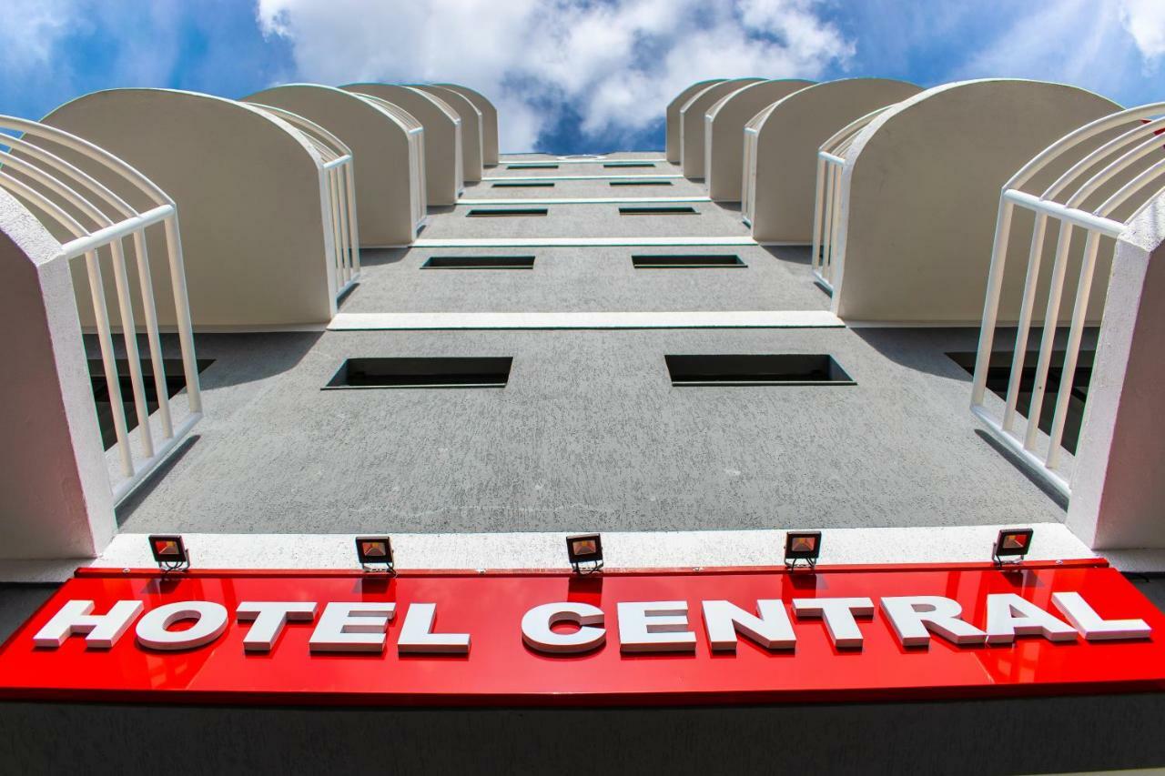 Hotel Central ลินส์ ภายนอก รูปภาพ